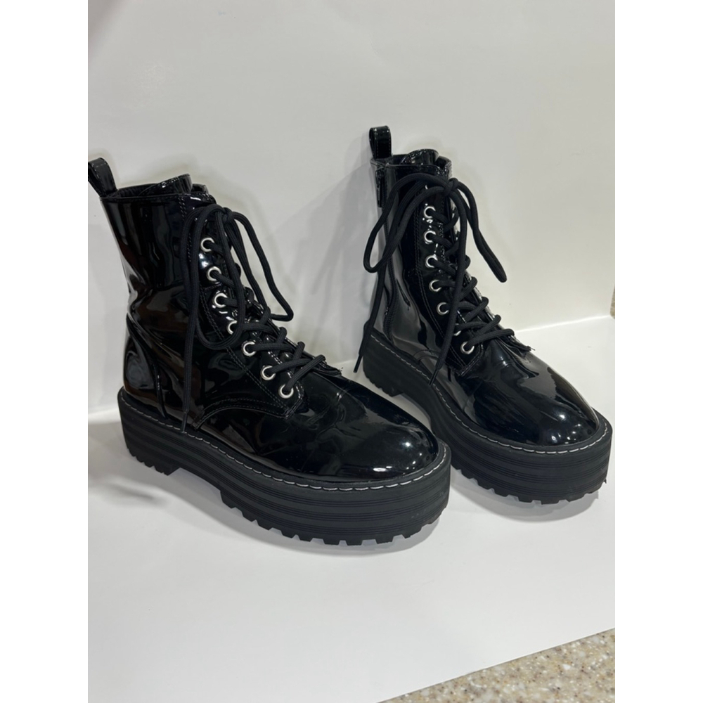 H&M Divided Black Patent Platform Combat Boots Women’s Size 8